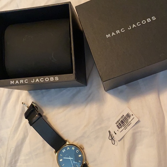 Marc by Marc Jacobs Baker Watch - Picture 8 of 8